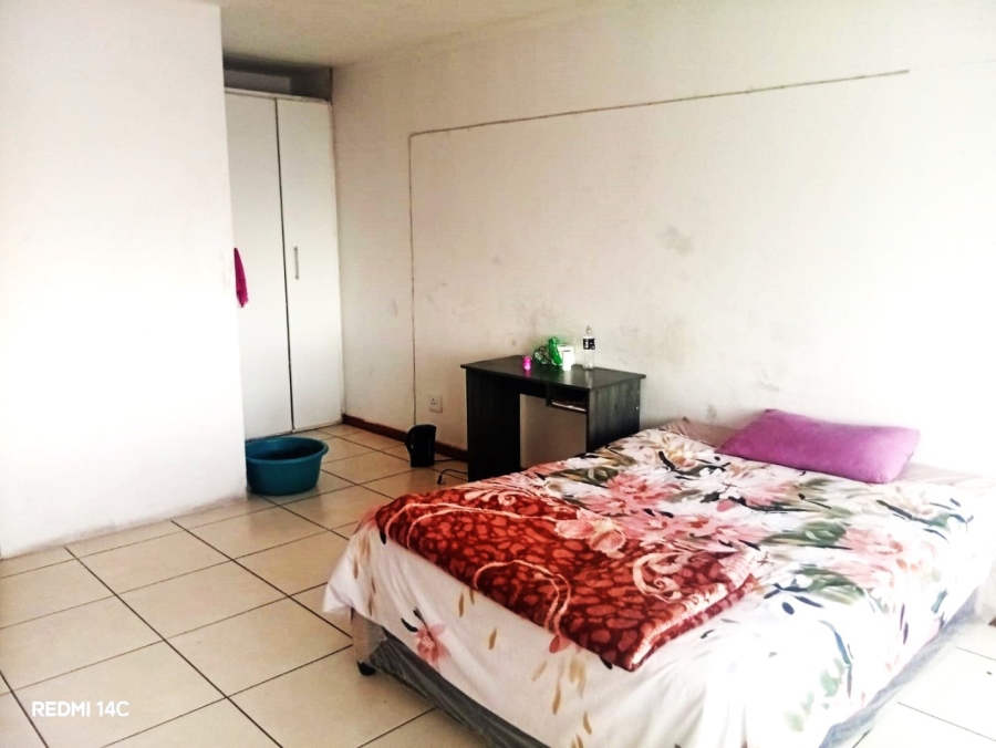 2 Bedroom Property for Sale in Bloemfontein Free State